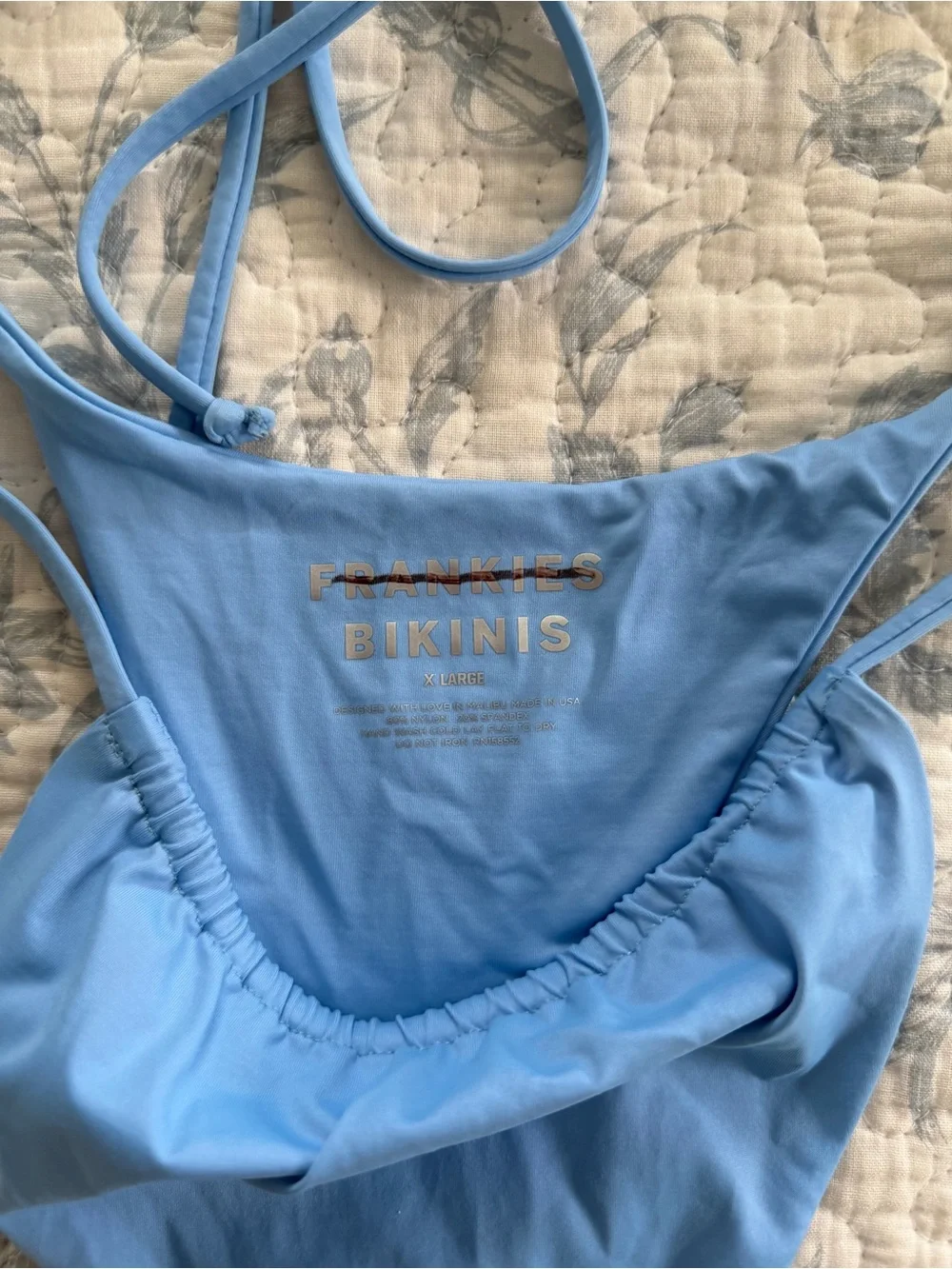 Frankies Bikinis soft light